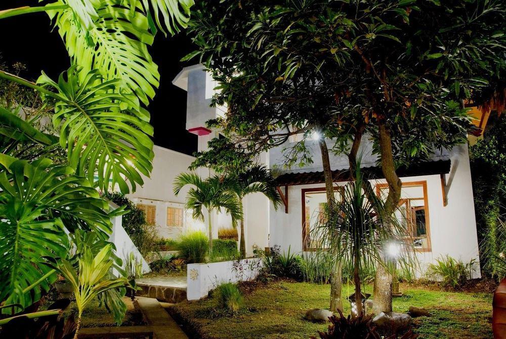 Family Hotel Gradia 1 Batu  Dış mekan fotoğraf